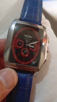 Reloj automático leer