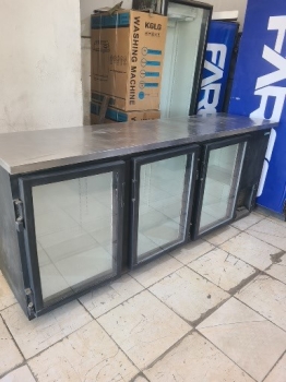 Mostrador exhibidor conservador frio 3 puerta con envio y garantia.