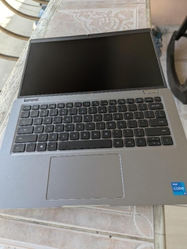 Dell latitude 5420 intel core i5 de 11. generación como nueva sin deta
