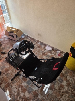 Simulador logitec g923 con silla