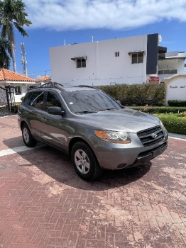Hyundai santa fe 2009 en peravia