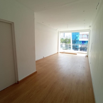 Local comercial en alquiler en el julieta 2do nivel