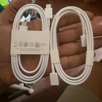 Cable tipo c tipo c original de 1 metro para iphone y android .