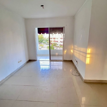 Apartamento de alquiler en carmen renata lll