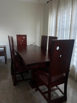 Comedor en caoba en la altagracia