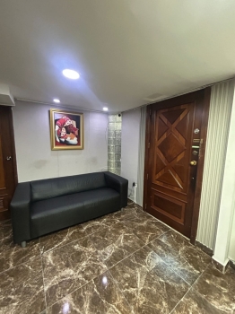 Oficina en alquiler en piantini – plaza central av. churchill con 27 d