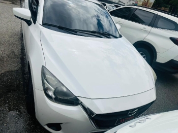 Mazda demio 2020 gasolina