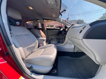 Toyota corolla le 2013