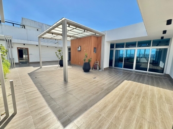 Apartamento en venta piantini  usd 330000.00 mantenimiento rs12900.00