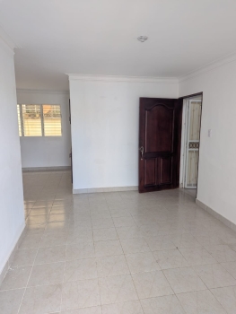 Apartamento de 3 habitaciones en venta en san isidro.