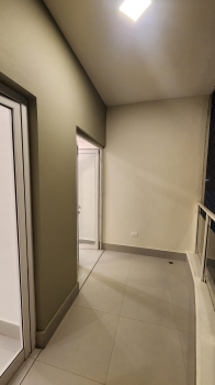 Apartamento 3er. nivel en arroyo hondo viejo de tres habitaciones 141