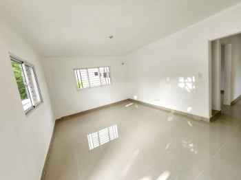 Alquiler de casa segundo nivel solo uso comercial