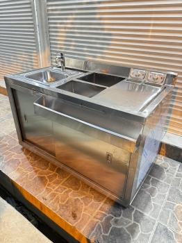 estaciÓn de bar en acero inoxidable – fabricaciÓn especial