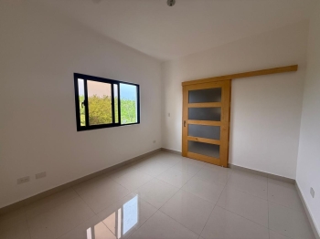 Villa de 4 habitaciones en venta en juan dolió.