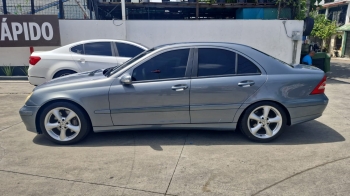 Venta mercedes benz 2005 c-230 azul claro plateado