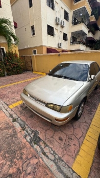 Toyota corolla le 1995