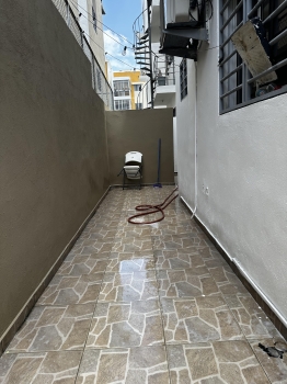 Apartamento con patio  primera planta altos de alameda
