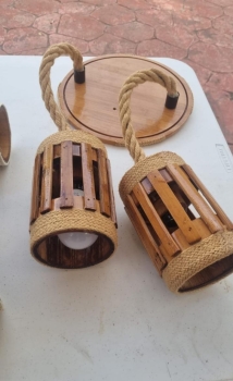 Lámparas colgantes en maderas