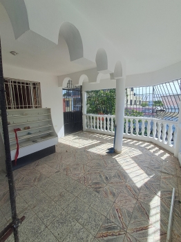 Casa de alquiler en los frailes