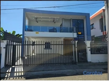 Venta de casa en santiago de los caballeros