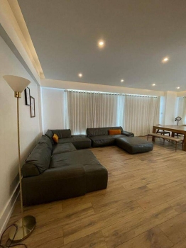 Asombrosa venta de apartamento totalmente amueblado en piantini.
