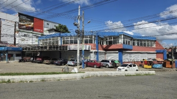 En venta / edificio de alto impacto
