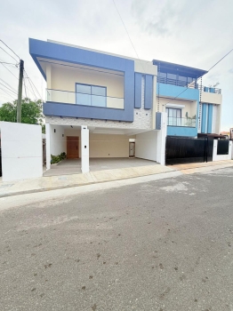 Casa en venta en prado oriental.