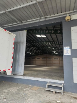 Herrera arriendo nave de 1.450 m2