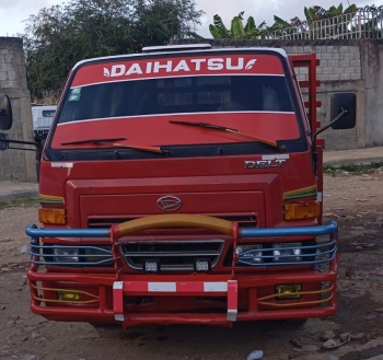 Daihatsu cama corta aÑo 2009 en santo domingo norte