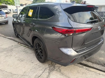 Toyota hilnader 2022 hibrida
