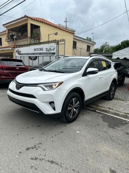 Toyota rav4 xle 2018