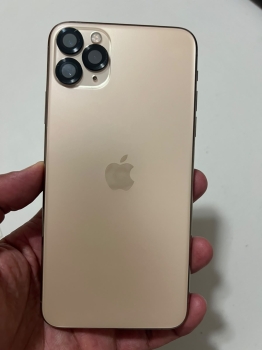 Vendo celular iphone 11 pro max 512 gb