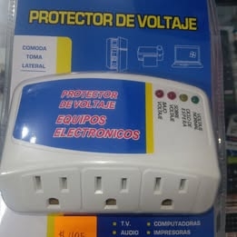 Protector de voltaje para equipos electrónicos