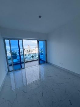 Apartamento en venta en torre de lujo en la sarasota