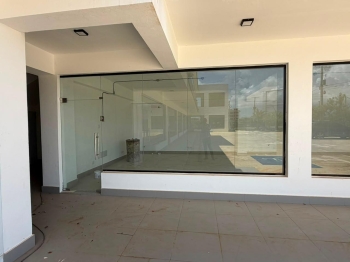 Local comercial en alquiler.