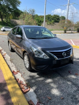 Nissan versa s plus 2018 americano