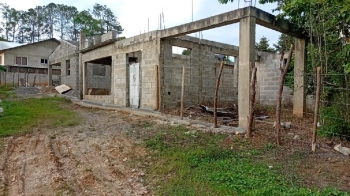 Se vende casa en construcción en buena vista de jarabacoa