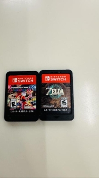 Mario kart 8 deluxe y zelda tears of the kingdom