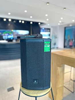 Bocina portátil mobiator easy go 8 250w  micrófono inalámbrico – portá
