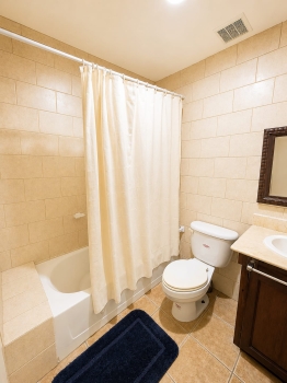 Apartamento de 2 habitaciones en venta en juan dolio.