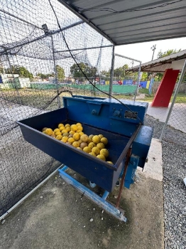 Se vende negocio maquinas de bateo