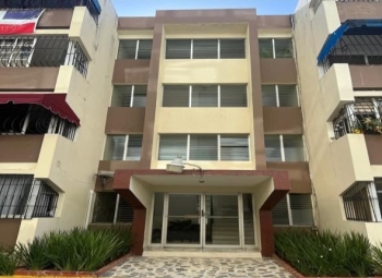 Céntrico apartamento en piantini - frente a plaza capuccino