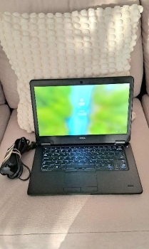 Laptop dell fina e7450 12gb 256gb ssd i5 2.3ghz