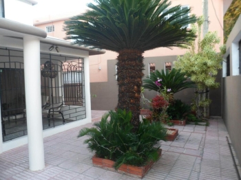 Vendo casa de 2 niveles en sde