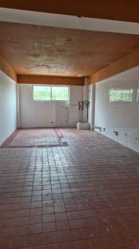 Vendo local en arroyo hondo