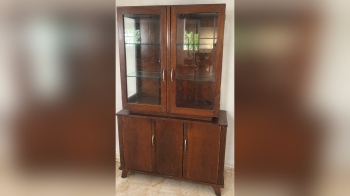 Vitrina de caoba centenaria en santo domingo dn