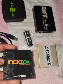 Cajas y herramientas de desbloqueo