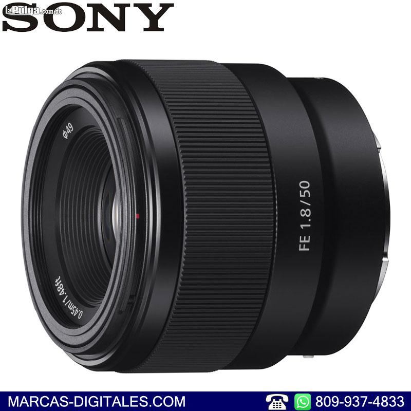 Sony FE 50mm F1.8 Montura E Lente Fijo Foto 7120144-1.jpg