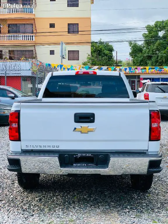 Chevrolet Silverado 2018  Foto 7128611-3.jpg