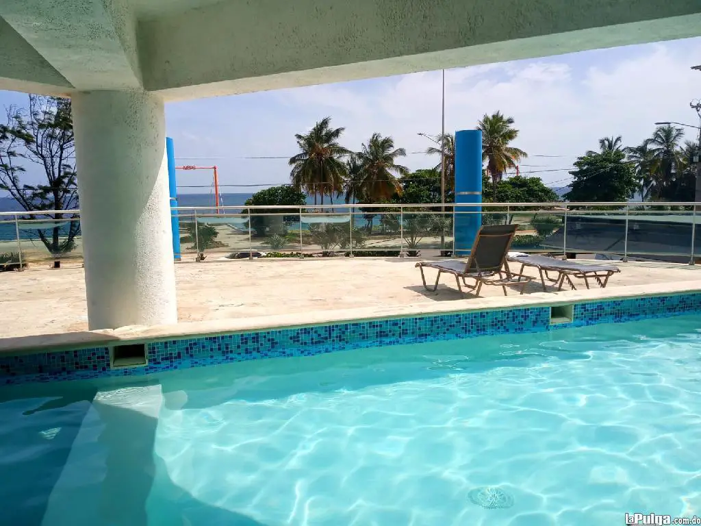 Apartamento amueblado en venta en torre en el Malecón Foto 7133722-2.jpg